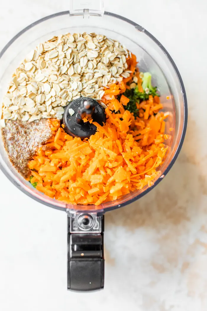 carrots, oats and broccoli in a food processor
