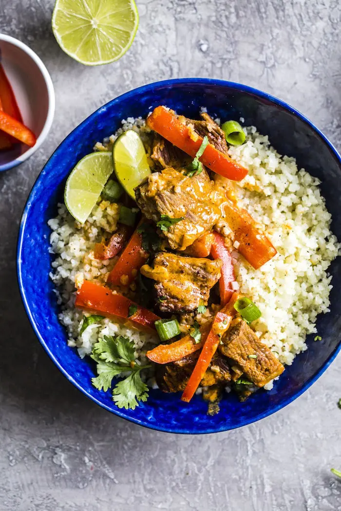 Grain-free Curry Beef Bowl | #paleo #whole30