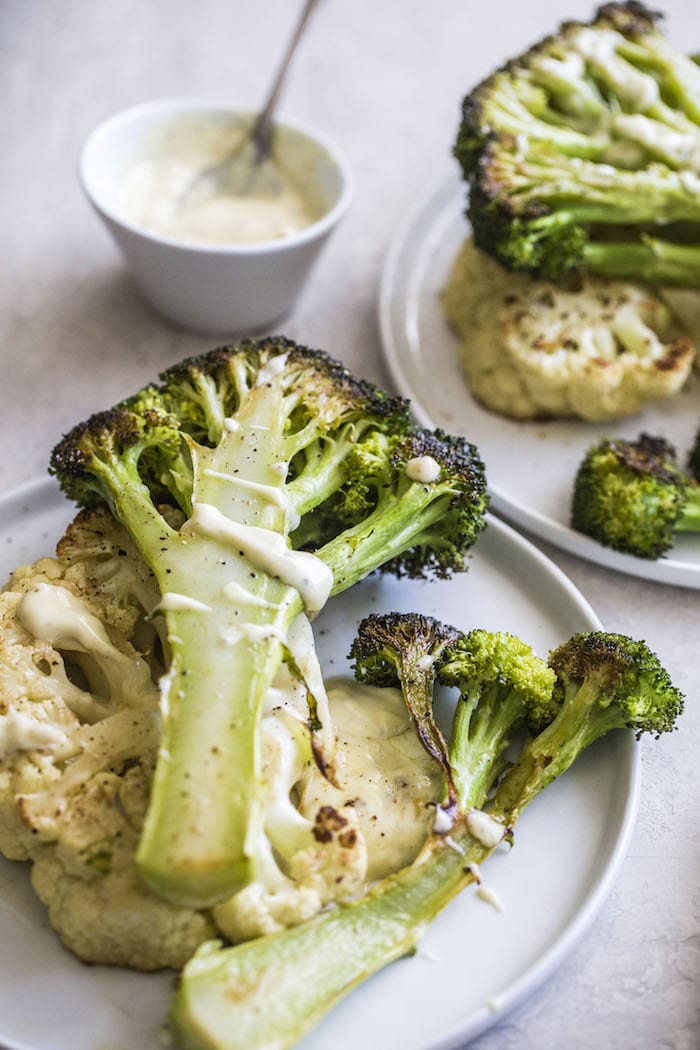 Garlic Broccoli Steaks | thealmondeater.com