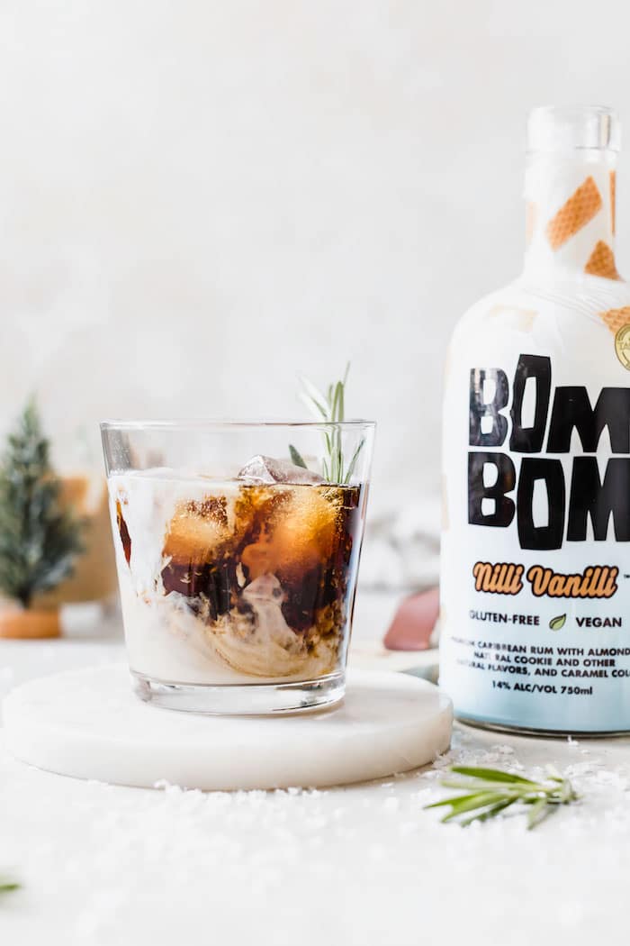 Rosemary Vanilla Cold Brew Cocktail made with rum and dairy free milk! | thealmondeater.com