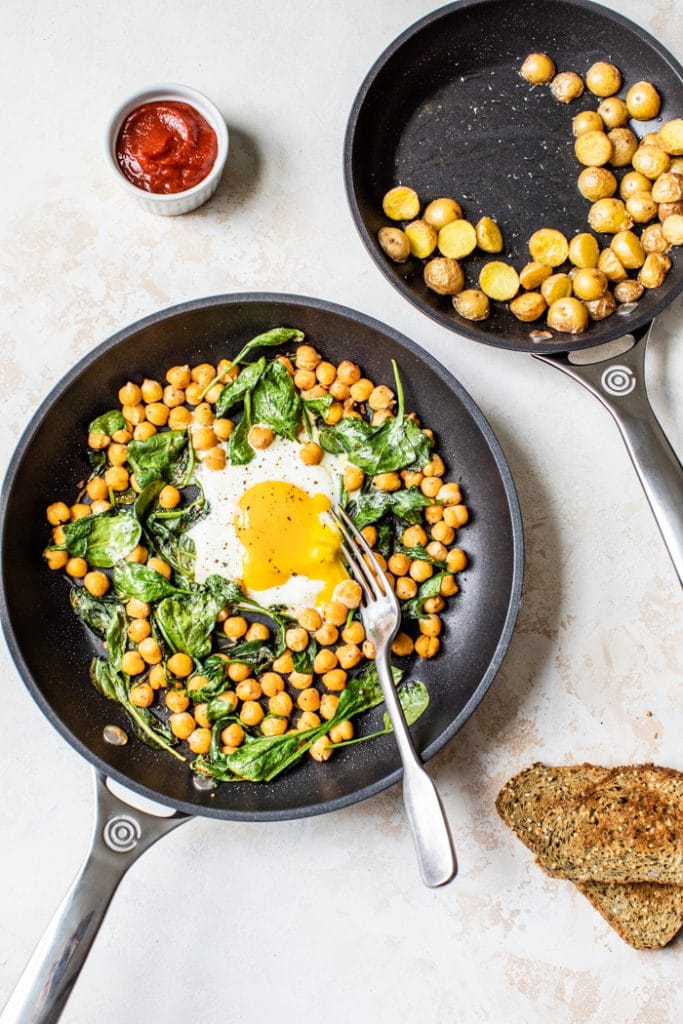 One Skillet Egg Chickpea Breakfast | thealmondeater.com