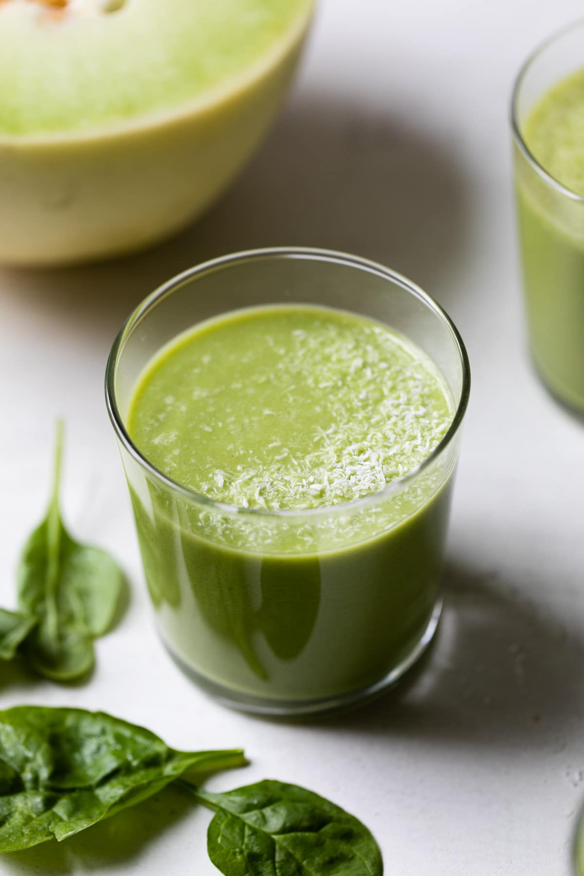 green smoothie in a glass