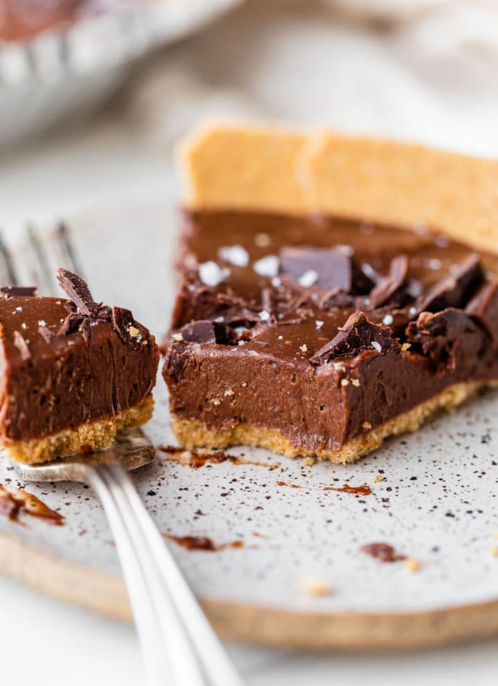 a slice of chocolate pie on a plate