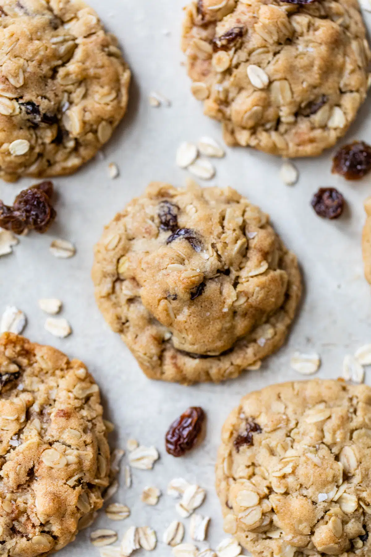 five cookies with rolled oats and raisins